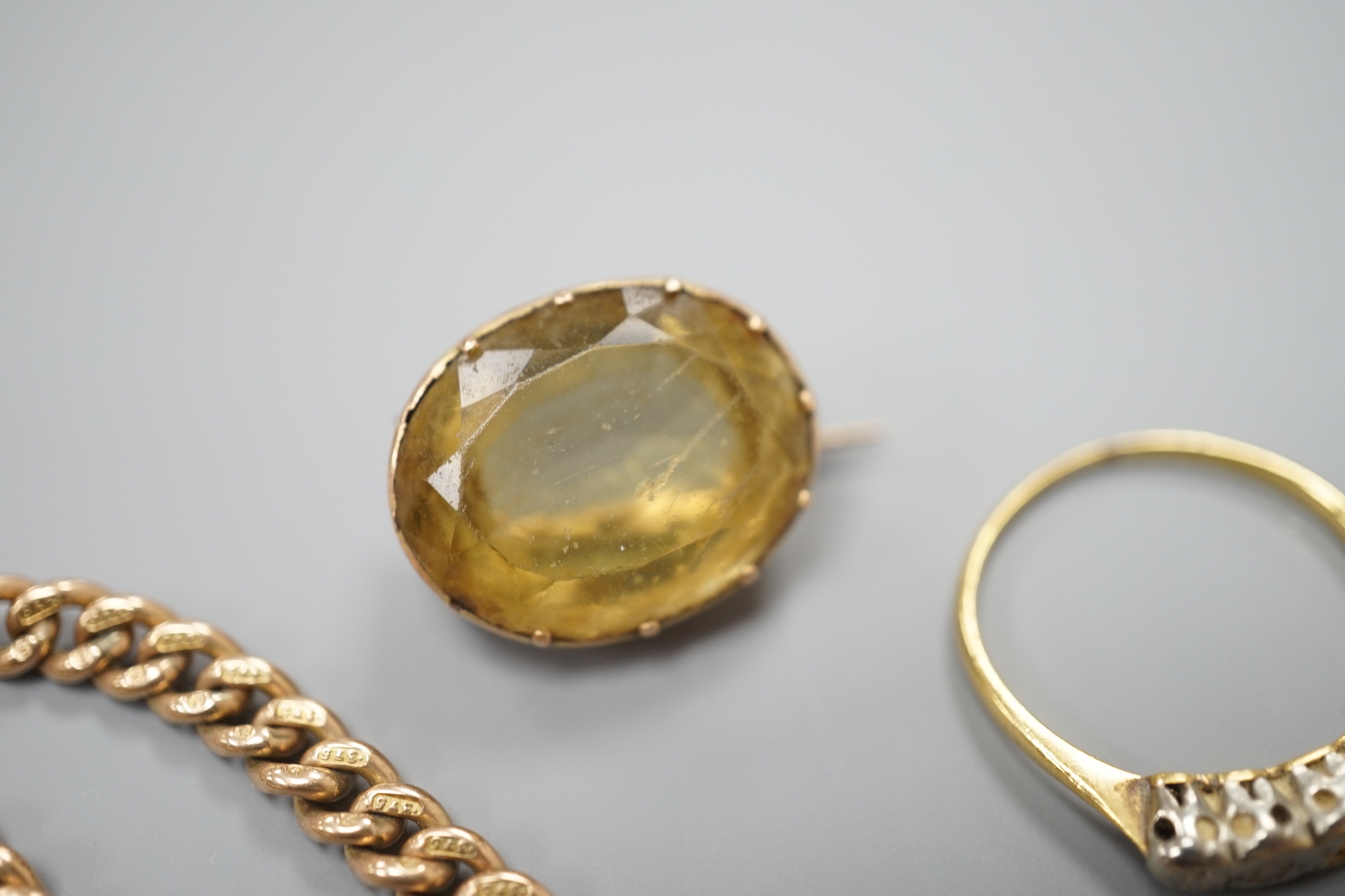 A 9ct gold curblink bracelet, 11.7 grams and three other items.